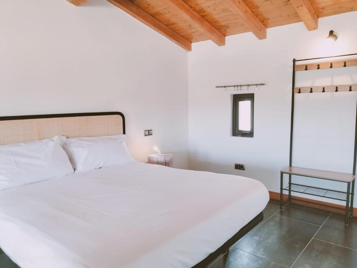 Apartamentos Walden By Gaiarooms Морилье Экстерьер фото
