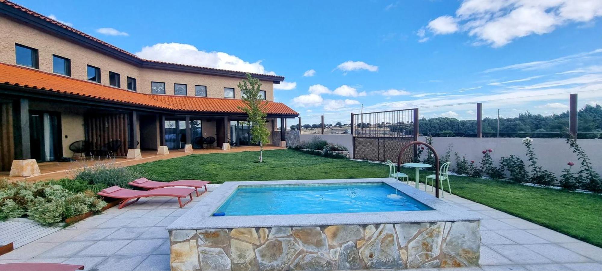 Apartamentos Walden By Gaiarooms Морилье Экстерьер фото